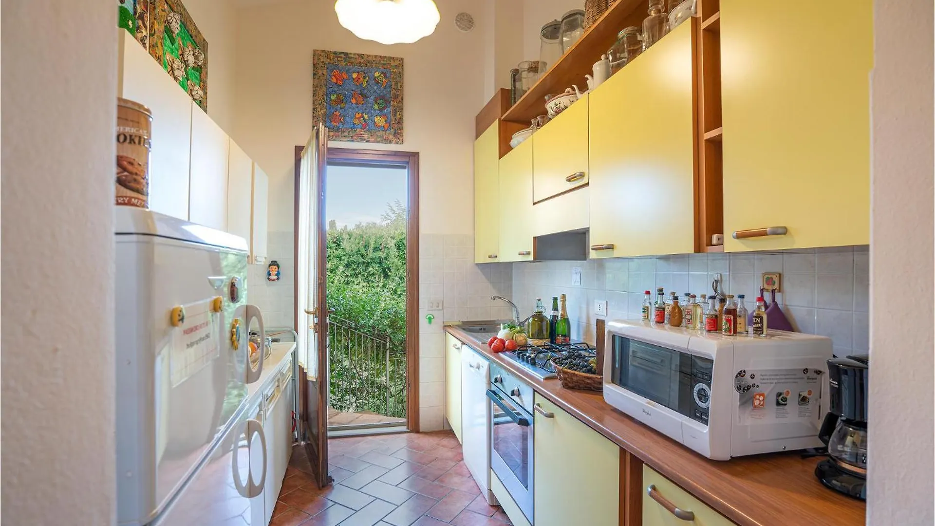 Amazing Home In Lajatico -Pi- With Kitchen